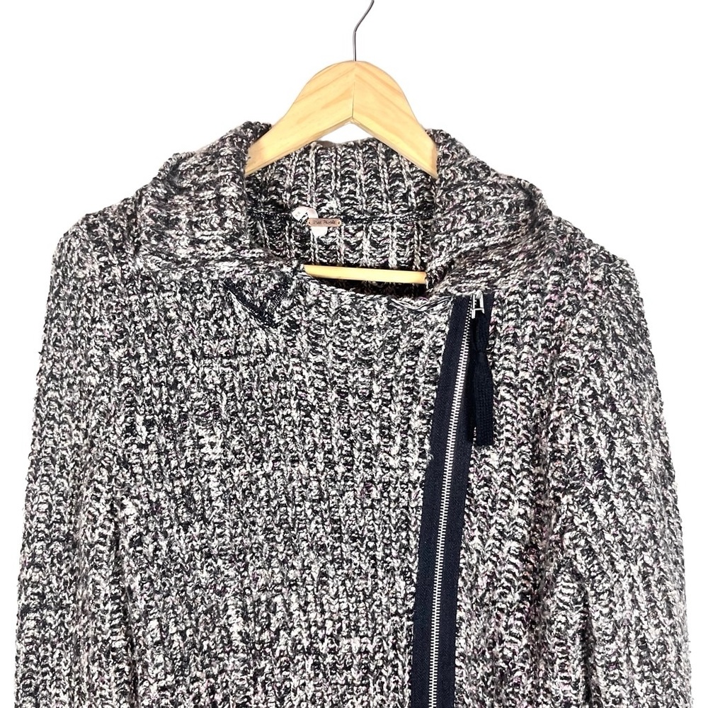 Free People Ribbed Knit Asymmetrical Zipper Moto Jacket Size Medium - Picture 5 of 8